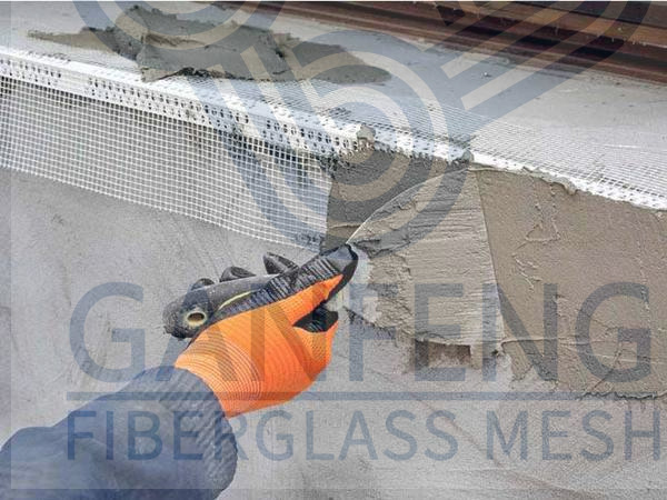 90 degree PVC Plastic Corner Bead with Fiberglass Mesh for Drywall decorative 2.5m